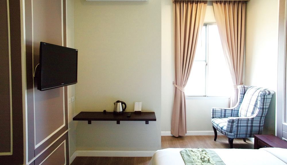 J. Park Hotel Чонбури Экстерьер фото
