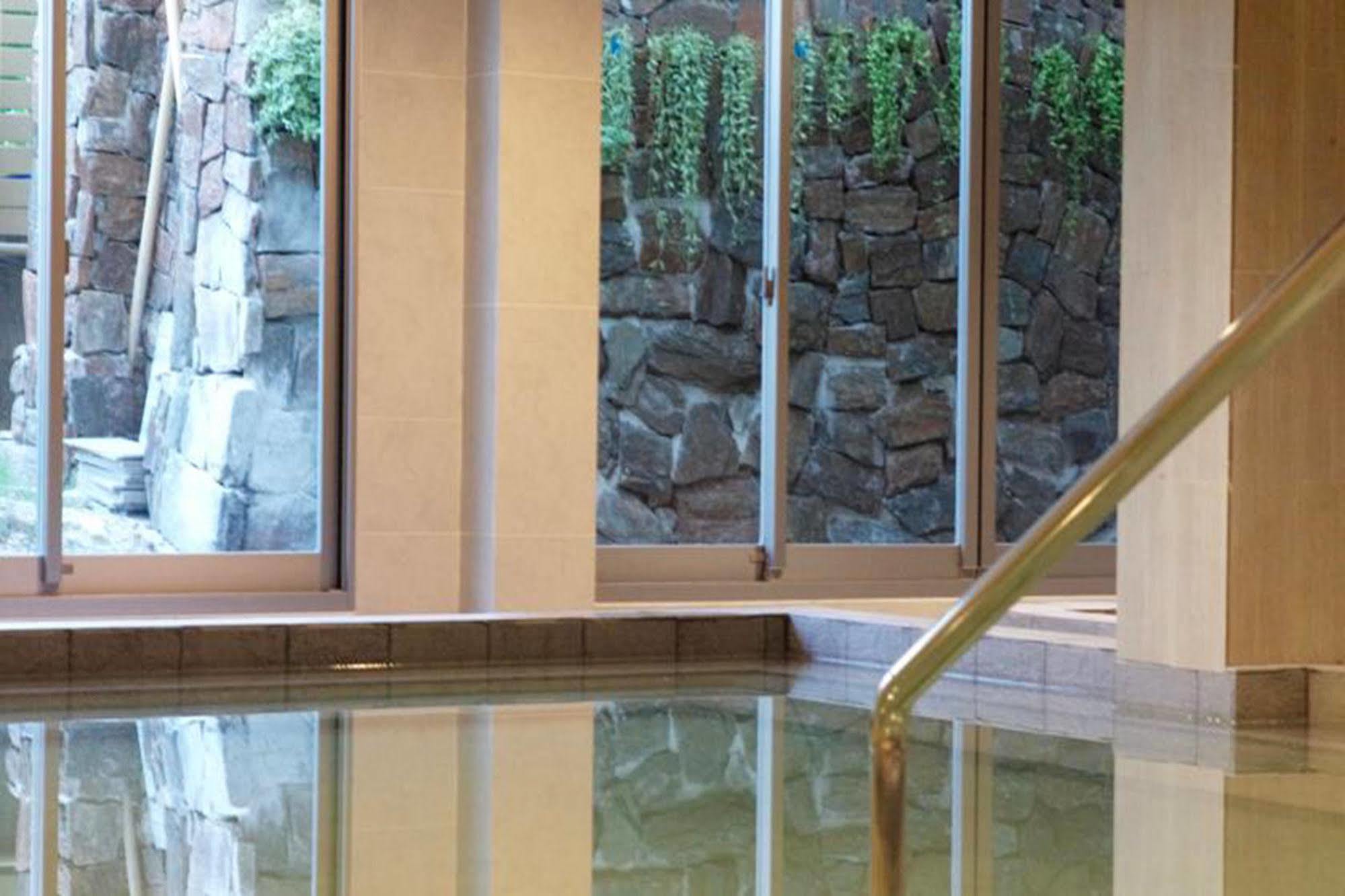 J. Park Hotel Чонбури Экстерьер фото